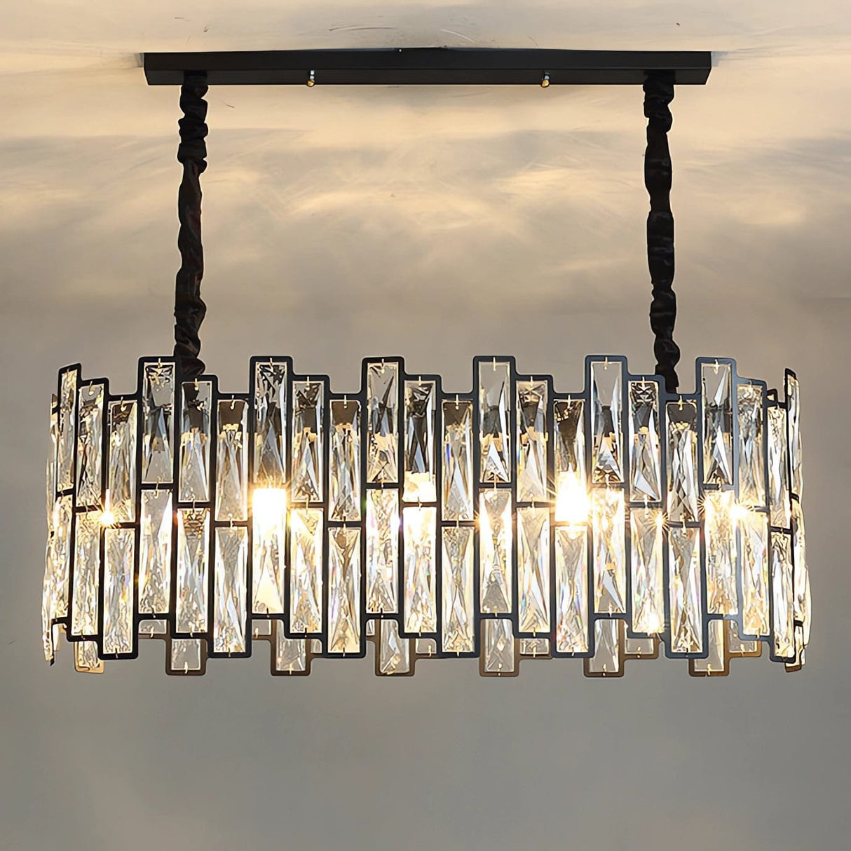 Lightsin Post-modern Geometric Illumination with Adjustable Chain Lightsin 