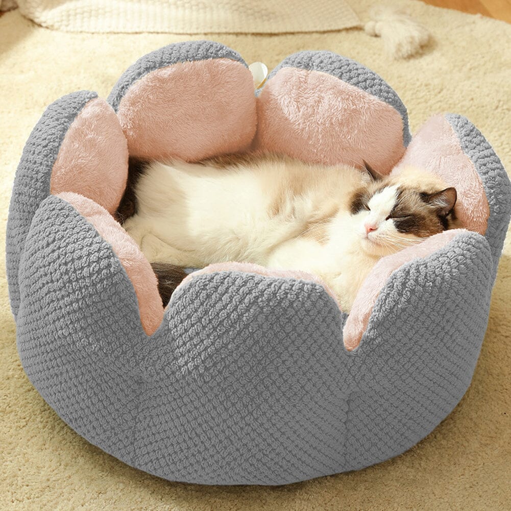 Petal Shape Pet Nest for Cats and Dogs Living and Home 